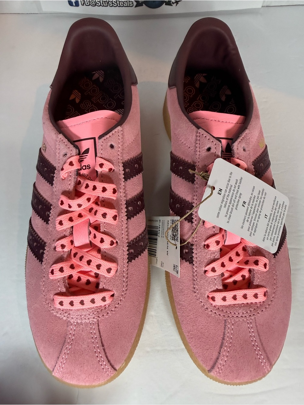 adidas Pink and Burgundy Suede München Sneakers - Picture 3 of 6